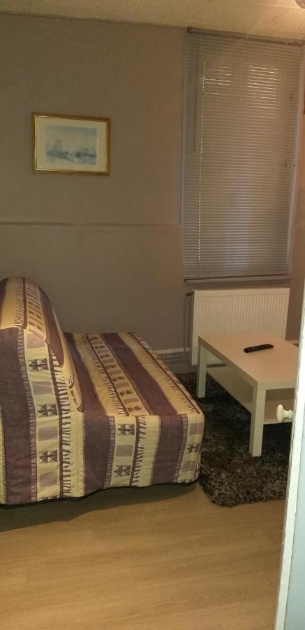 Le Creusot Apartment Екстериор снимка